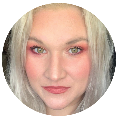 Headshot of Allison Cronkright.